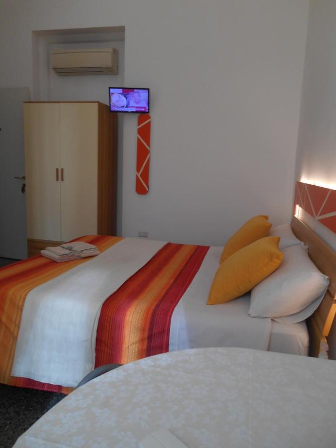 Bed and Breakfast Le Rose Malpensa Бусто-Арсіціо Екстер'єр фото