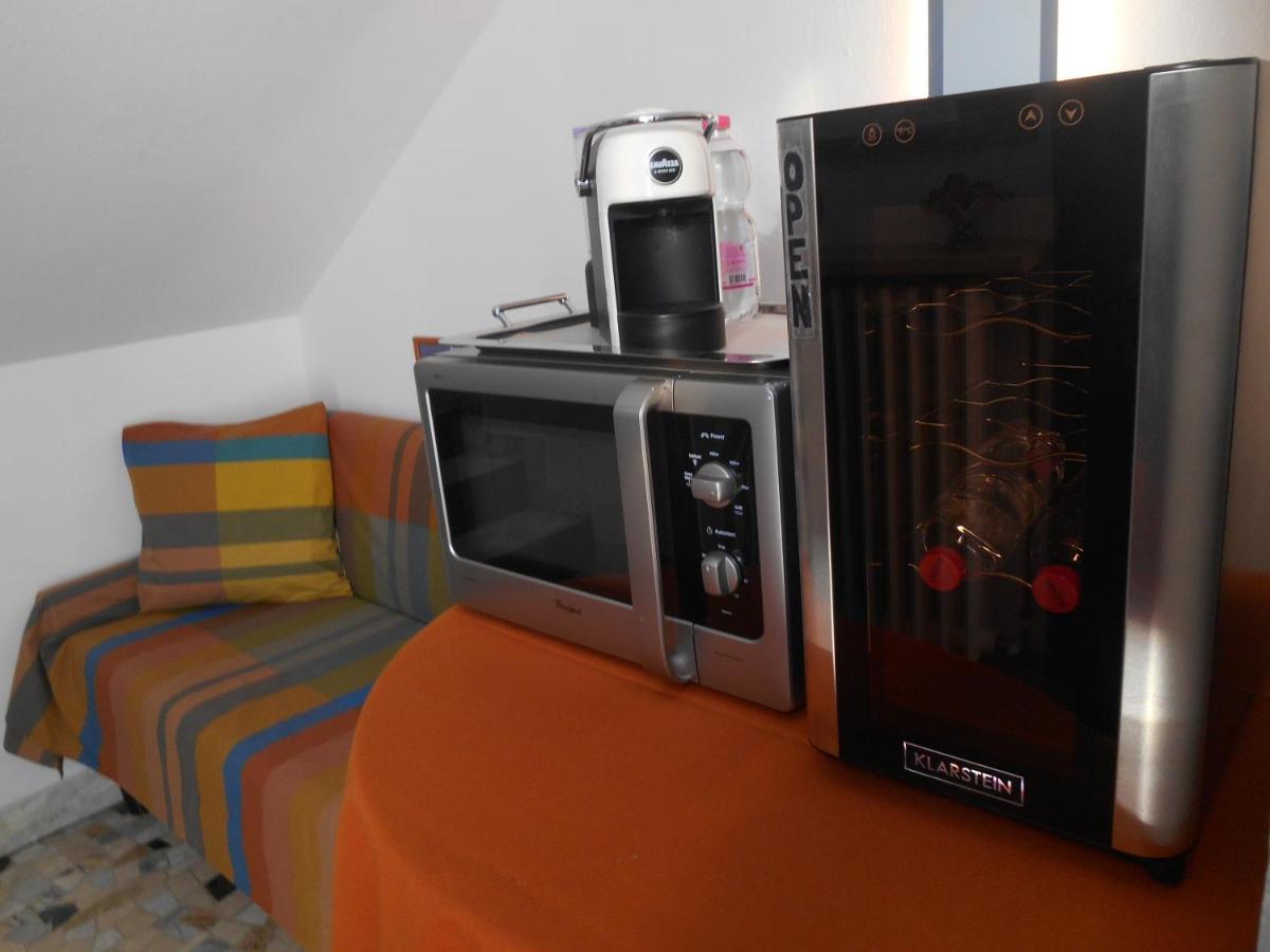 Bed and Breakfast Le Rose Malpensa Бусто-Арсіціо Екстер'єр фото
